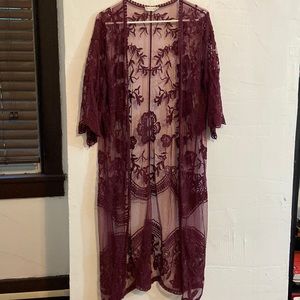 Altar’d state small / medium lace kimono worn once